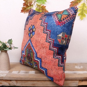 Anatolian style kilim pillow