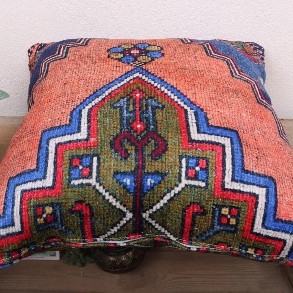 Anatolian style kilim pillow