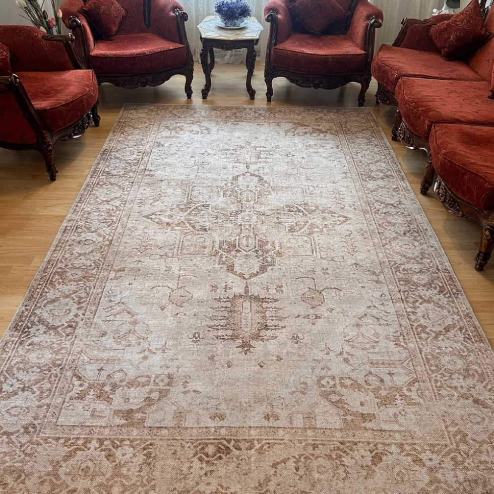 Beige turkish kilim style rug