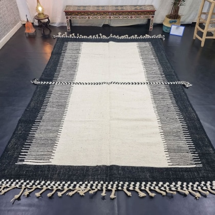 Black and white area kilim Zanafi rug