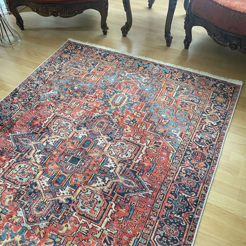 Heriz persian style washable rug