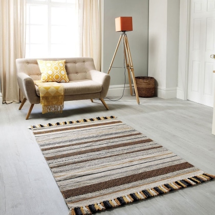 Indian Ivory Kilim Rug