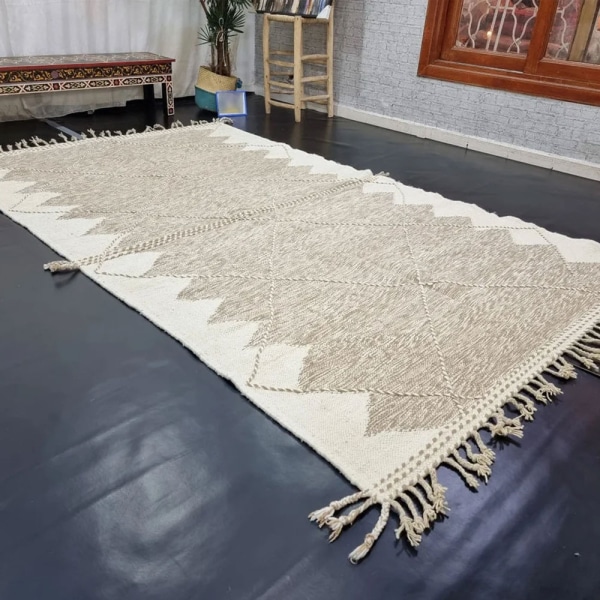 Kilim beige Moroccan rug