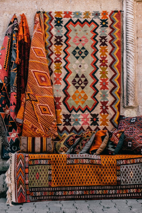 What Is A Kilim Rug ?