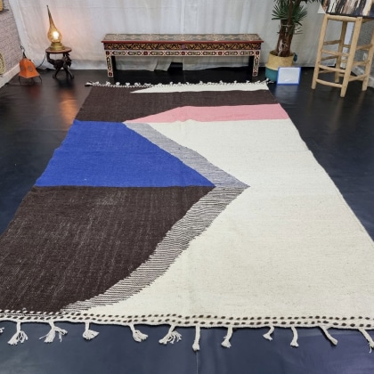 Modern geometric moroccan kilim rug