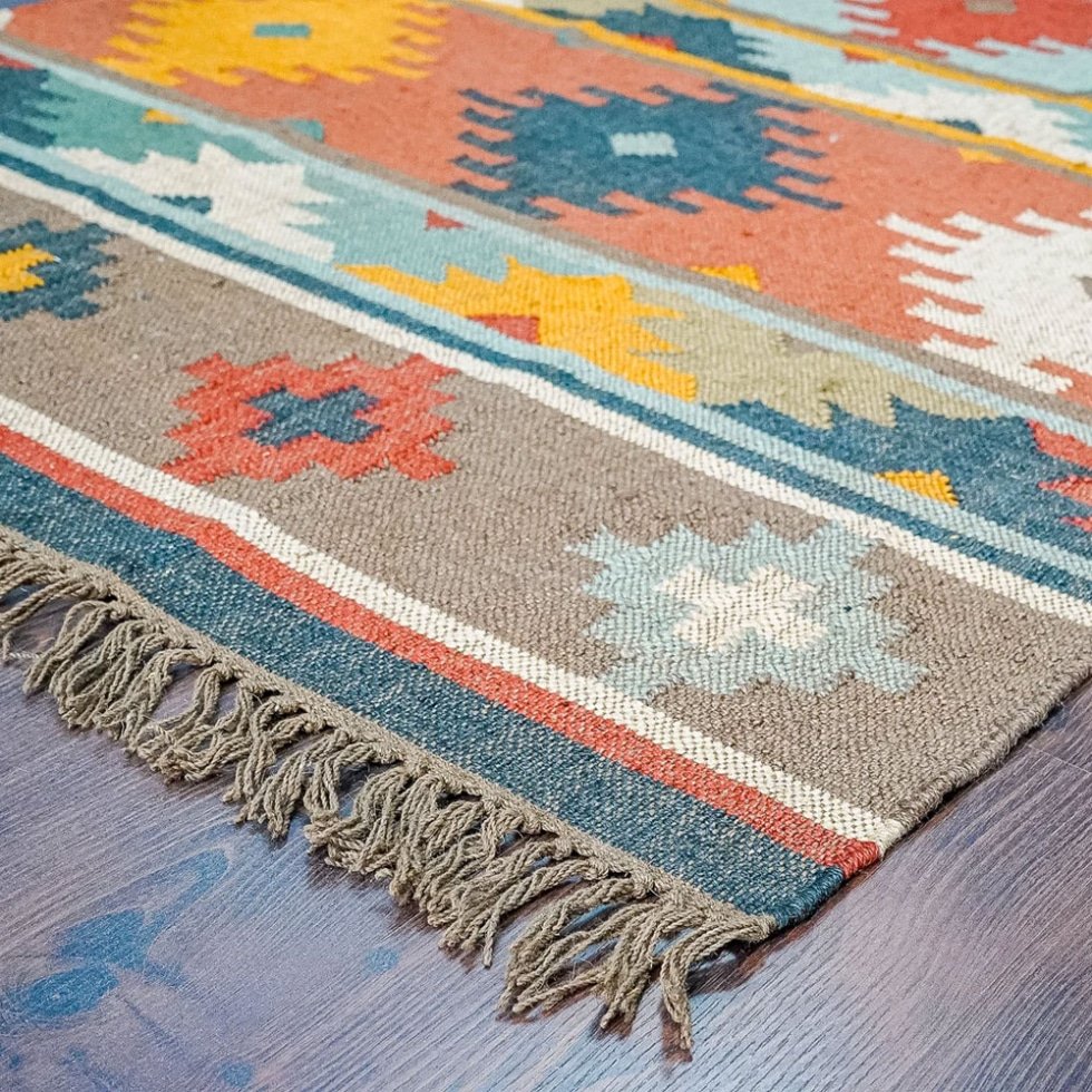 Wool jute navajo style kilim rug