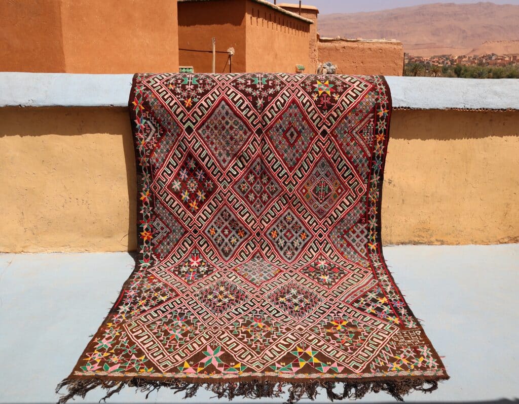 What Is A Kilim Rug ?