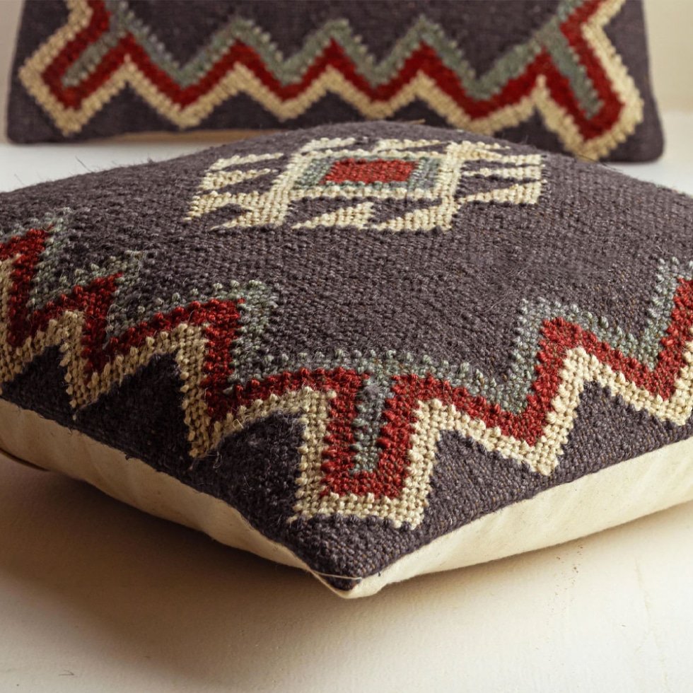 22x22 kilim pillow cover