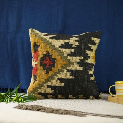 Vintage kilim pillows