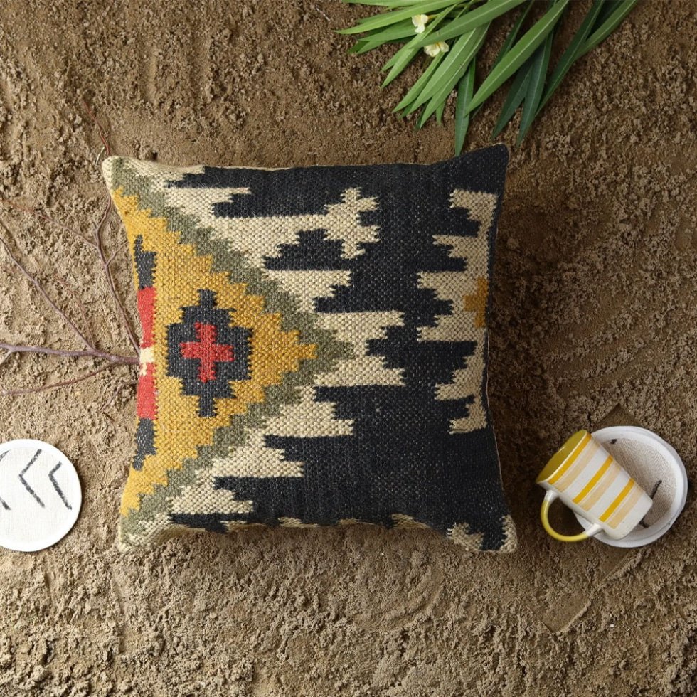 Vintage kilim pillows